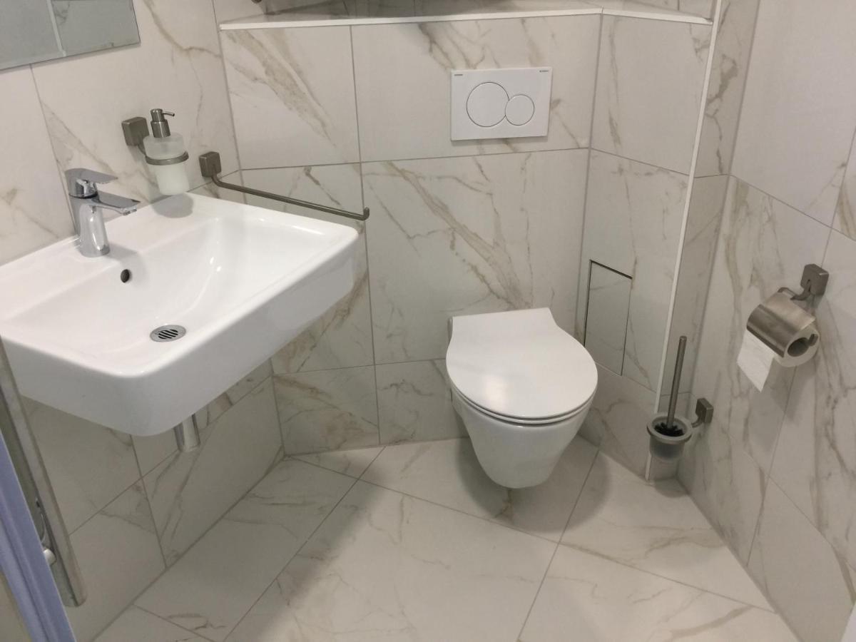 Gaestezimmer Hozici Линдау Екстериор снимка
